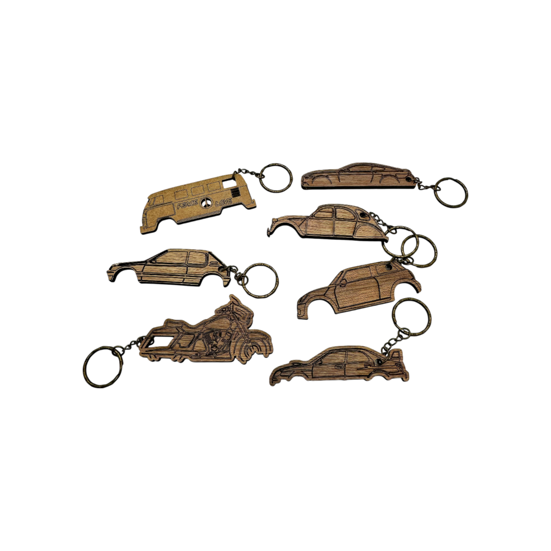 Porte-clés en bois découpé – Véhicules & motifs